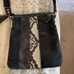 Authentic Coach Crossbody Bag Adjustable Strap