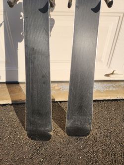 Atomic M2Tron Metron M2 Index 157cm Skis w/ Atomic 310 4Tix Atomic M2Tron Metron M2 Index 157cm Skis w/ Atomic 310 4Tix