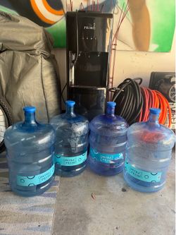 Fairly new Primo drinking water despenser