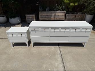 6 ft L REFINISHED “white dove” 🕊️ Dixie dresser+nightstand dovetail drawers $699 CAN DELIVER!