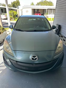Mazda 3 Sedan