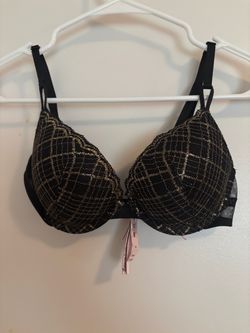 Brand New Victoria Secret Bra Size 34B , Classy Gorgeous Black