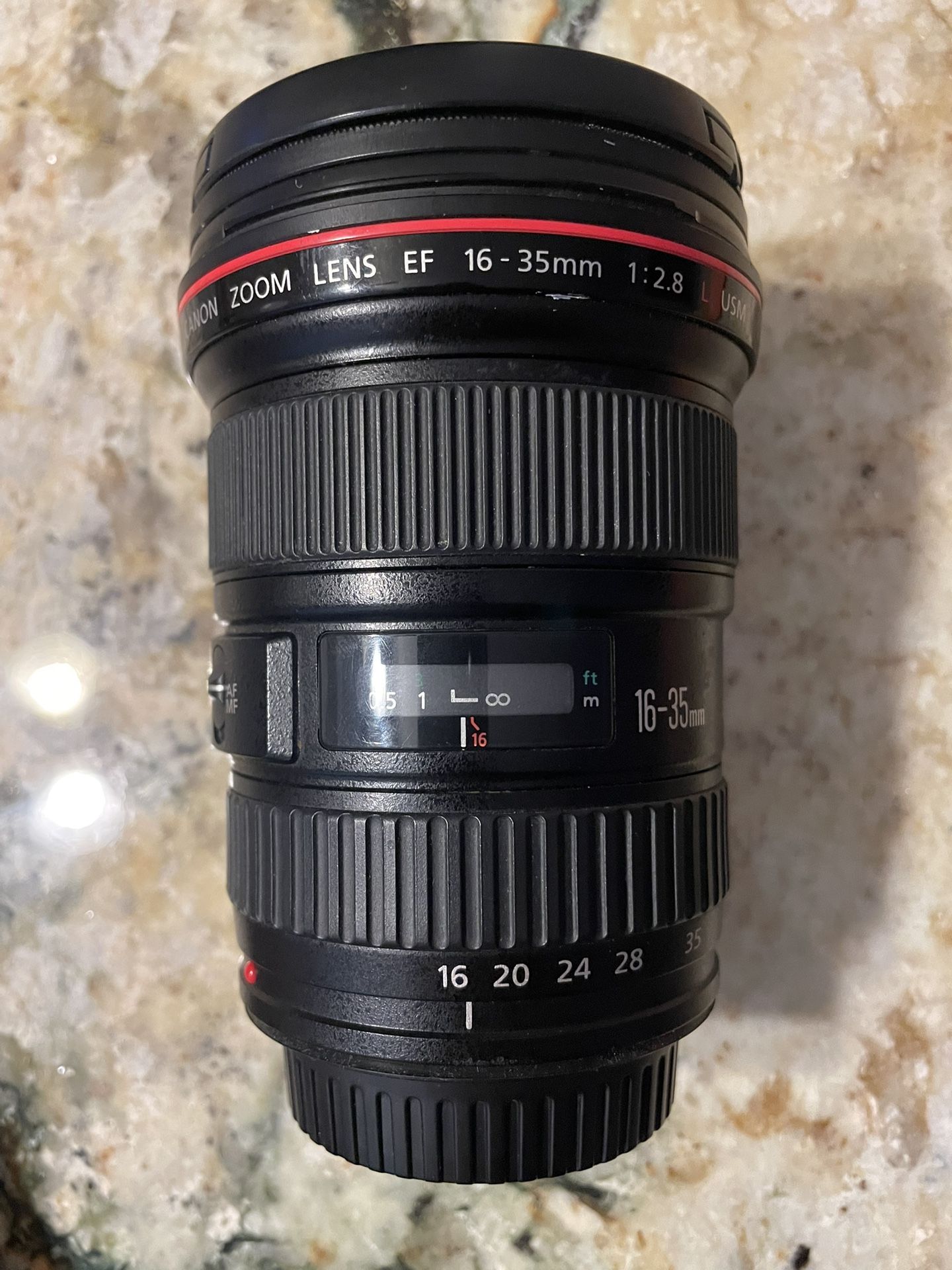 16-35mm f2.8 Cannon EF Lens