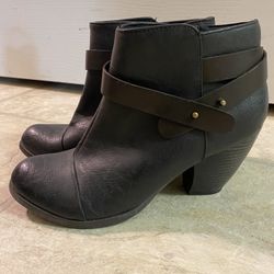 Black Booties Size 8