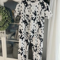 Designer Woman’s Jogger Set 