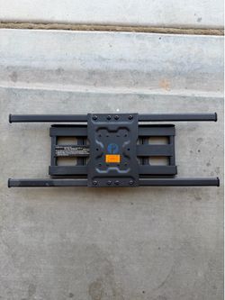 75”-90” TV Wall Mount