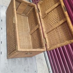Wicker Trunk 