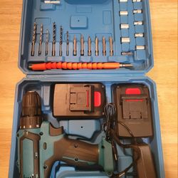 Cordless Drill Driver Kit w/ Case