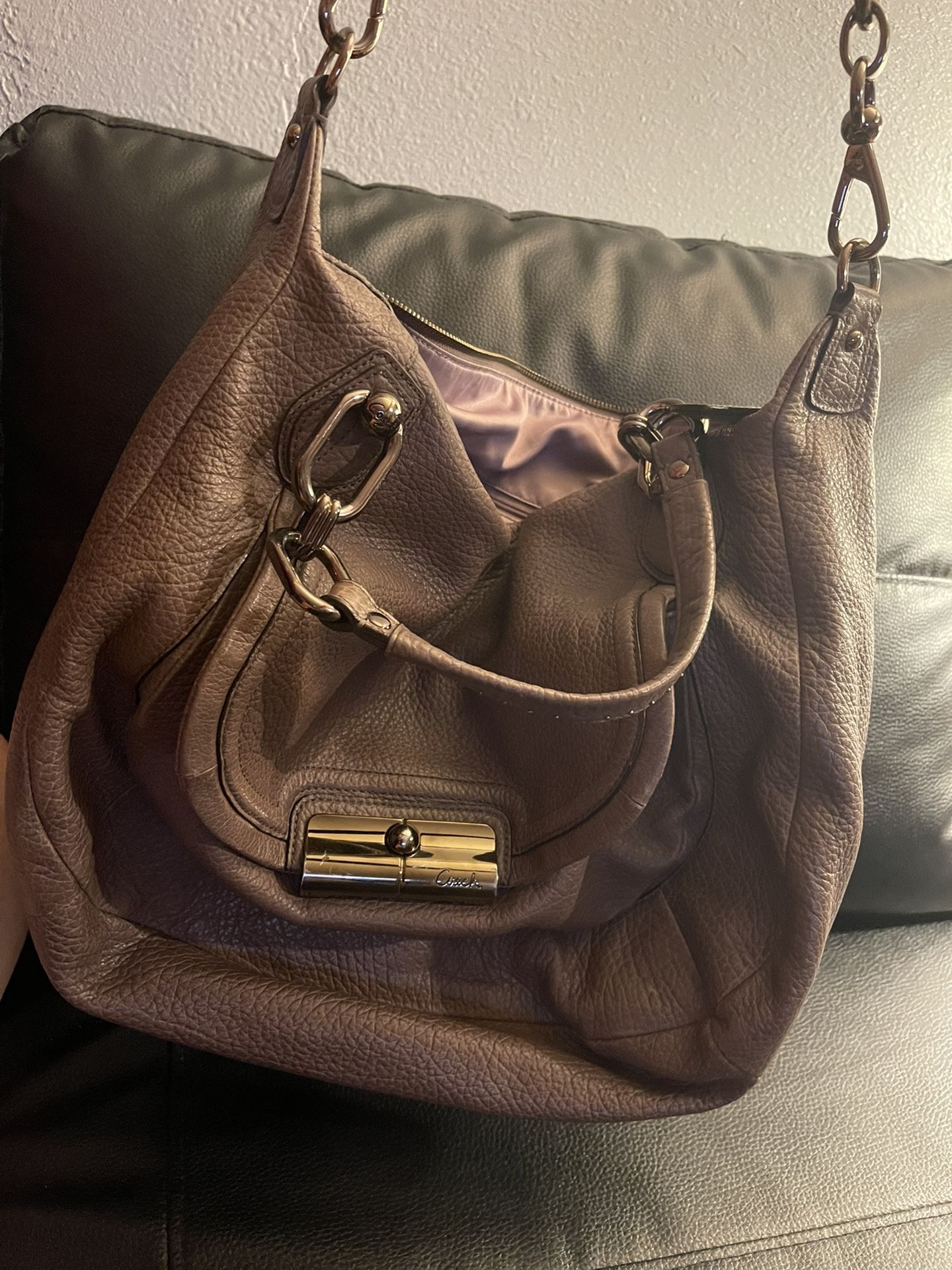 Coach Kristin leather Round Satchel E1120 18280 for Sale in Fallbrook CA OfferUp
