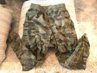 Gap camo pants Sz xl youth