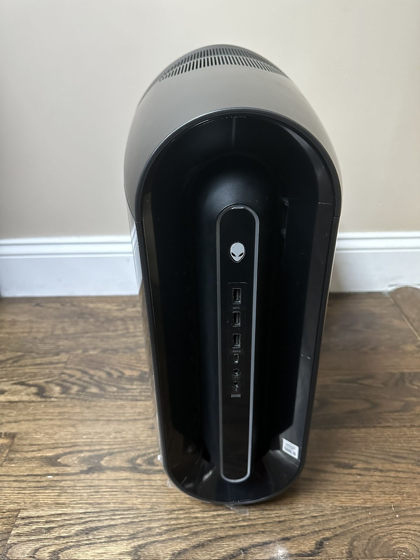Alienware R11 Desktop i9 10900k Rtx 3080