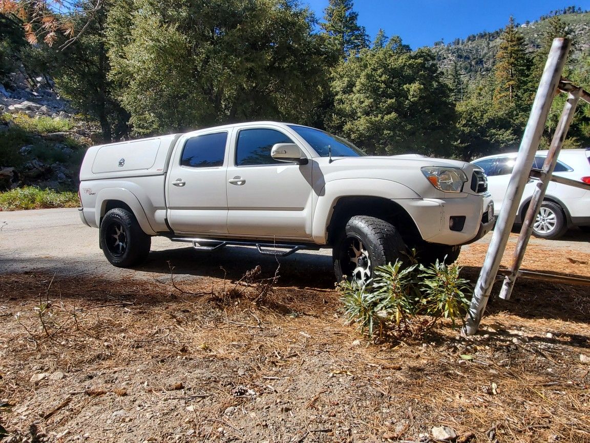 Snugtop camper For  toyota Tacoma