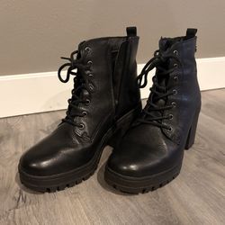leather SELVVA BR black ankle boots – US size 7 ✨