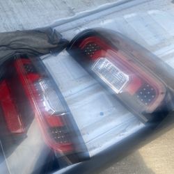 Luces Traseras Para Troca Gmc Denali 2014  A 2018