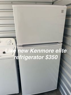 Like New Kenmore élite Refrigerator