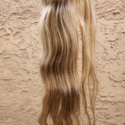 New clip in hair extensions 26 inch 
Colol P8/613 highlights 