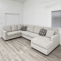 Sectional 3 Piece  Right-Arm Facing Chaise Couch Sofa