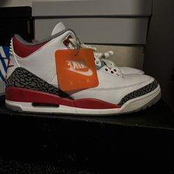 Jordan 3 Fire Red Size 11