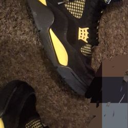 Jordan's Black And Yellow