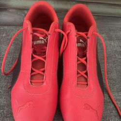 PUMA R-Cat Ferrari Rosso Corsa Red Black Men's Motorsport Inspired Sneakers.