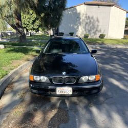 1999 BMW 528i