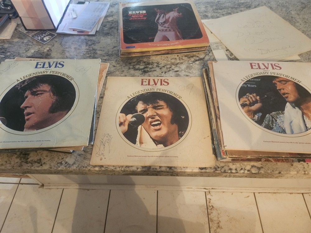 Elvis Albums