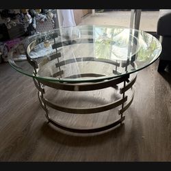 Center Piece Table