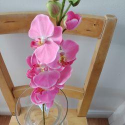 Fake Flowers 