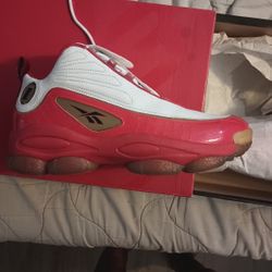 IVERSON REEBOK white and red glossy Size 12