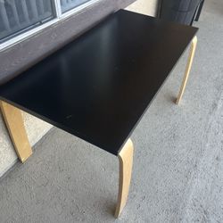 Table (used)