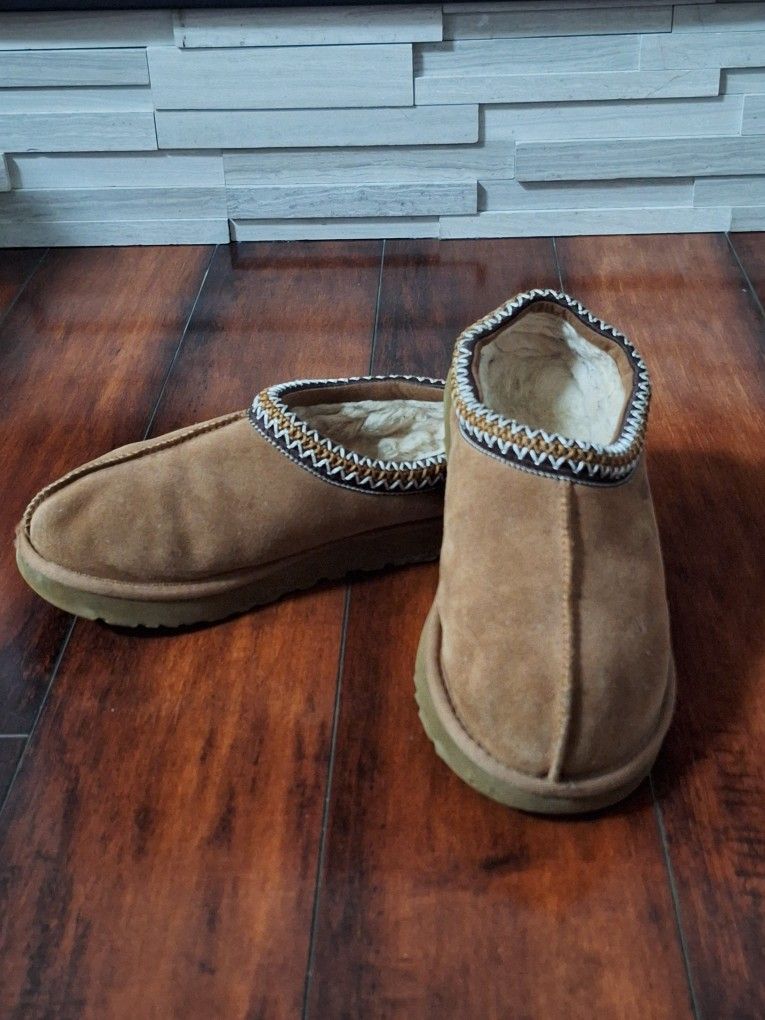 UGG Tasman Chestnut Slippers Size 8