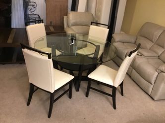 Round Glass Top Dining Room Table with 4 Chairs