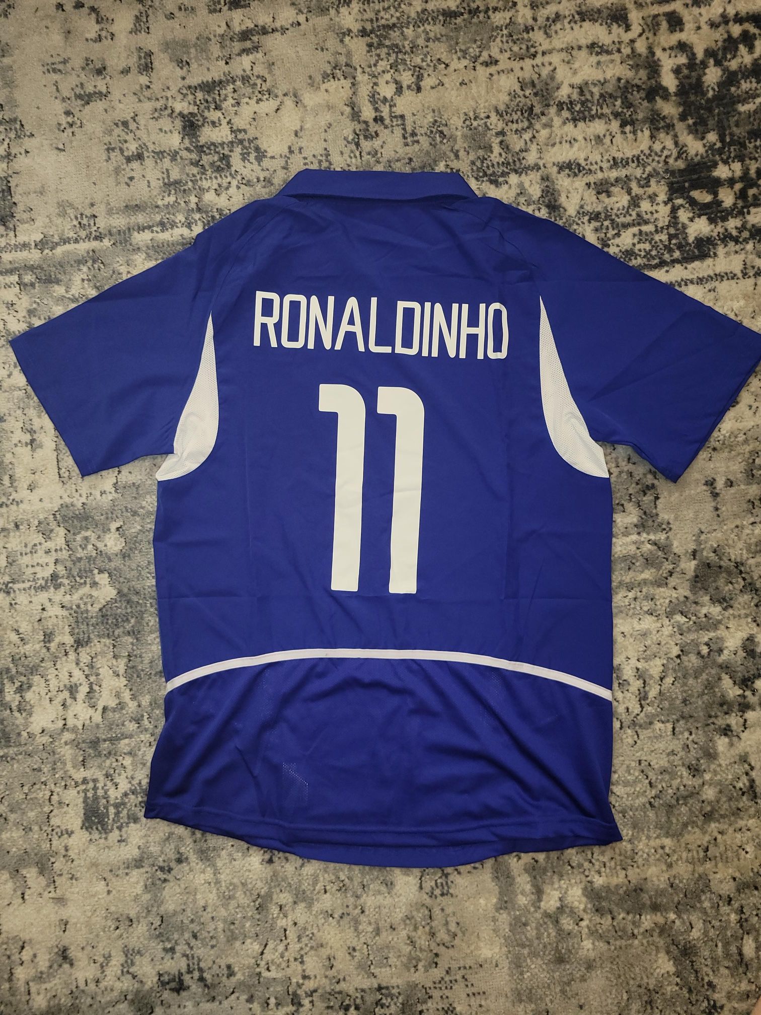 2002 Brazil Away Blue Ronaldinho #11 World Cup Retro Jersey  