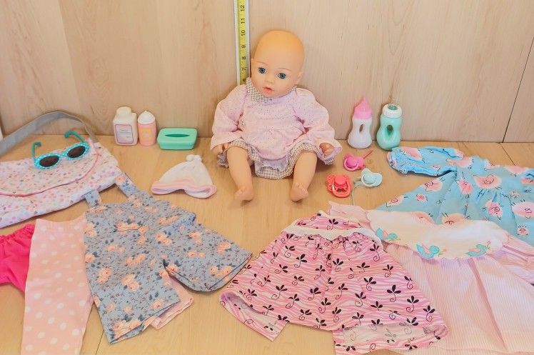 ***Pending Pick Up ***Realistic Adora Baby Doll With Extras