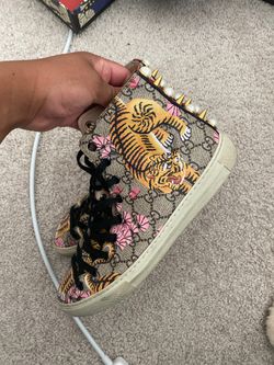 Gucci Tiger Hightop Sneaker - Size 8.5 Women’s