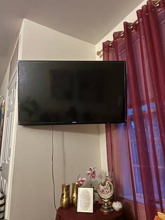 TV