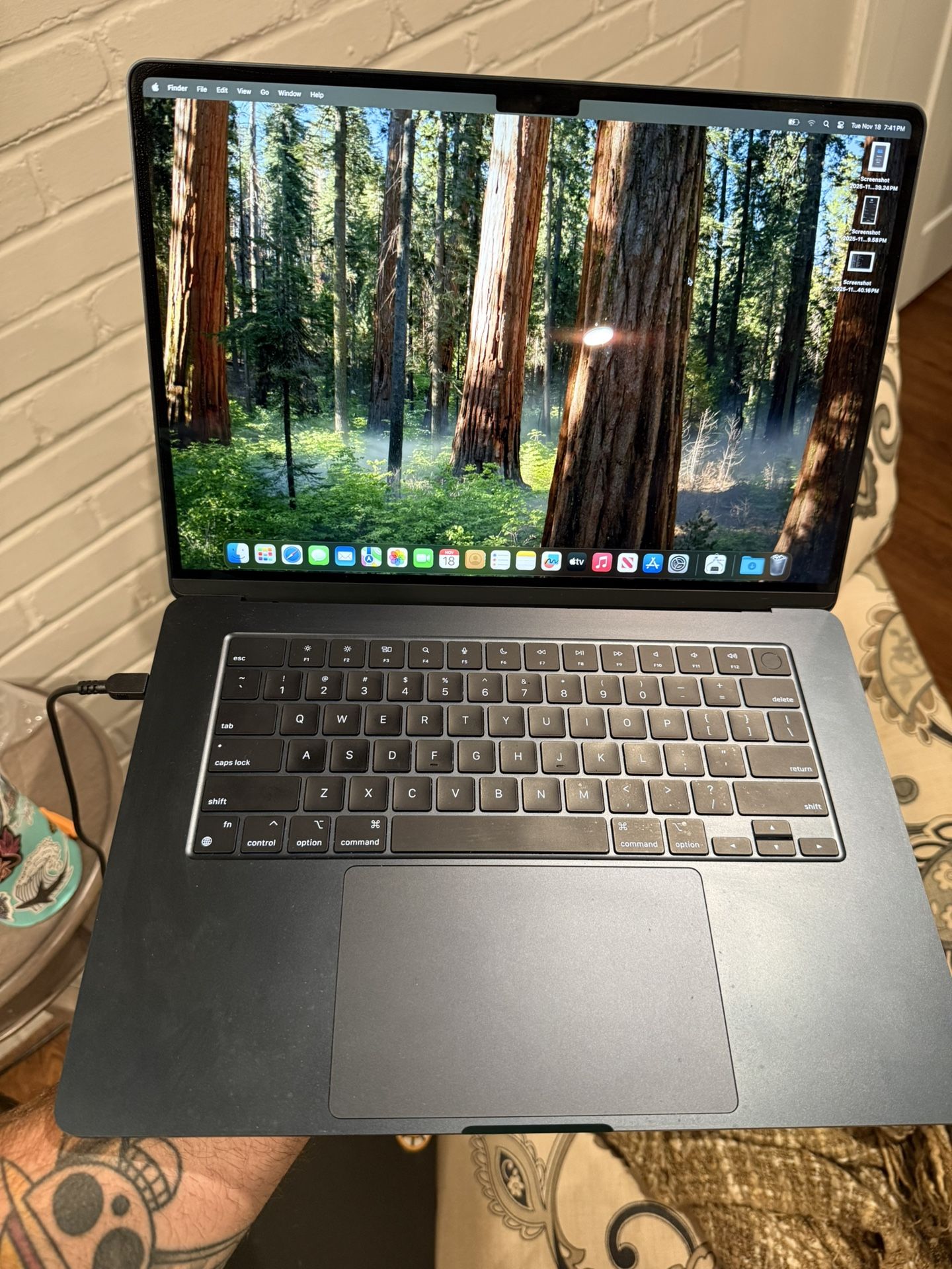 MacBook air 15 Inch 24gb RAM, 1tb Hdd, M3
