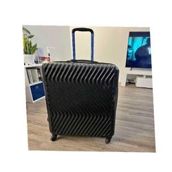 themselves pattern Journey Stylishly with Luggage in All Dimensions and Hues