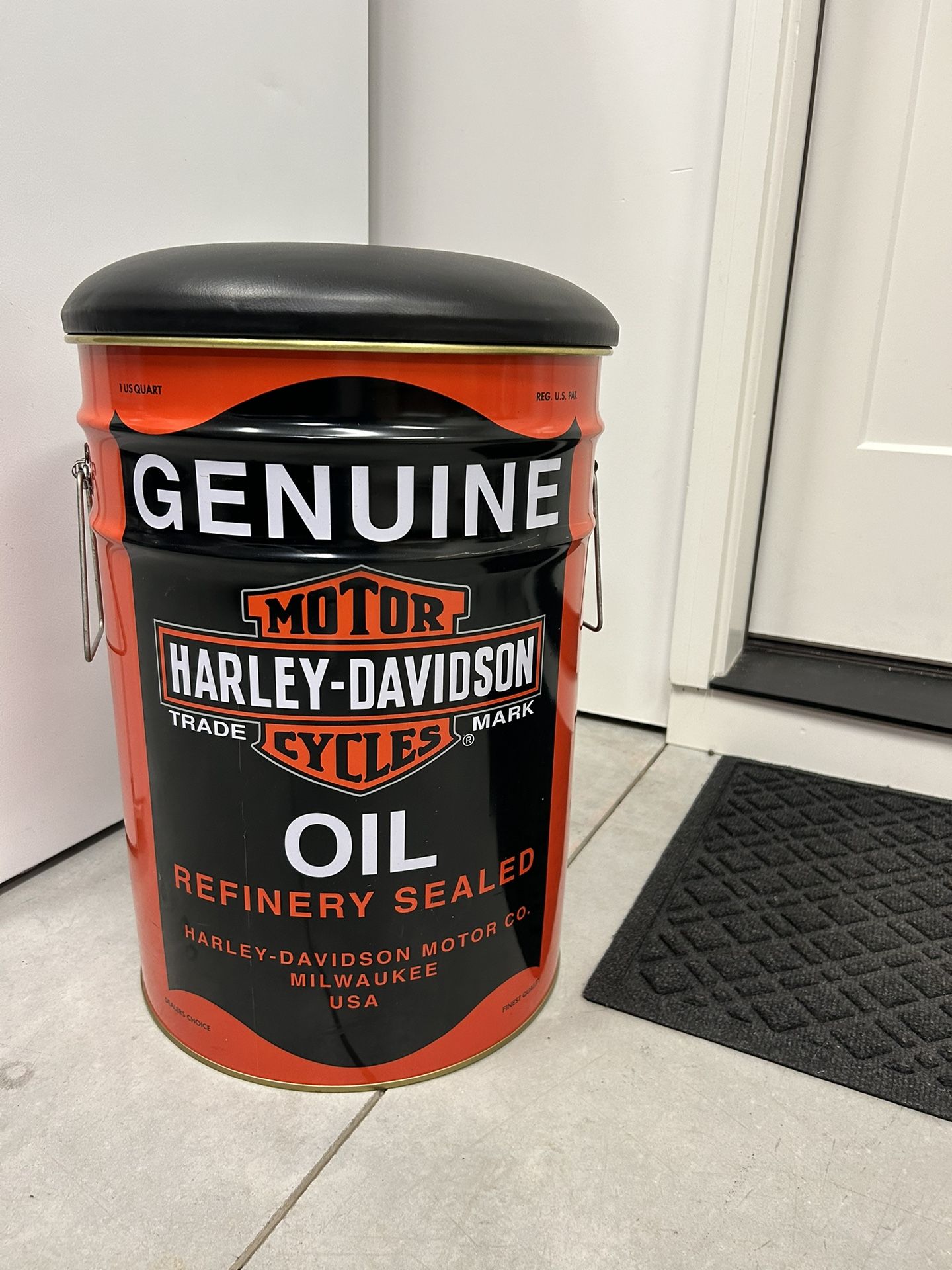 Harley Davidson Oil Can Stool w/Storage 21”Tall x 15