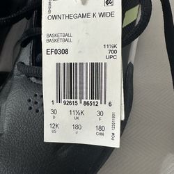 Brand New Adidas Boy Shoe