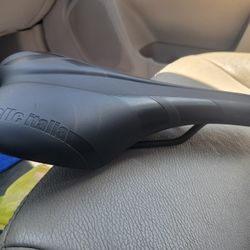 Selle Italia Road Bike Saddle