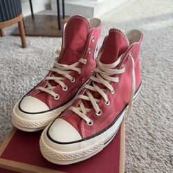 Converse High Tops (size 8)
