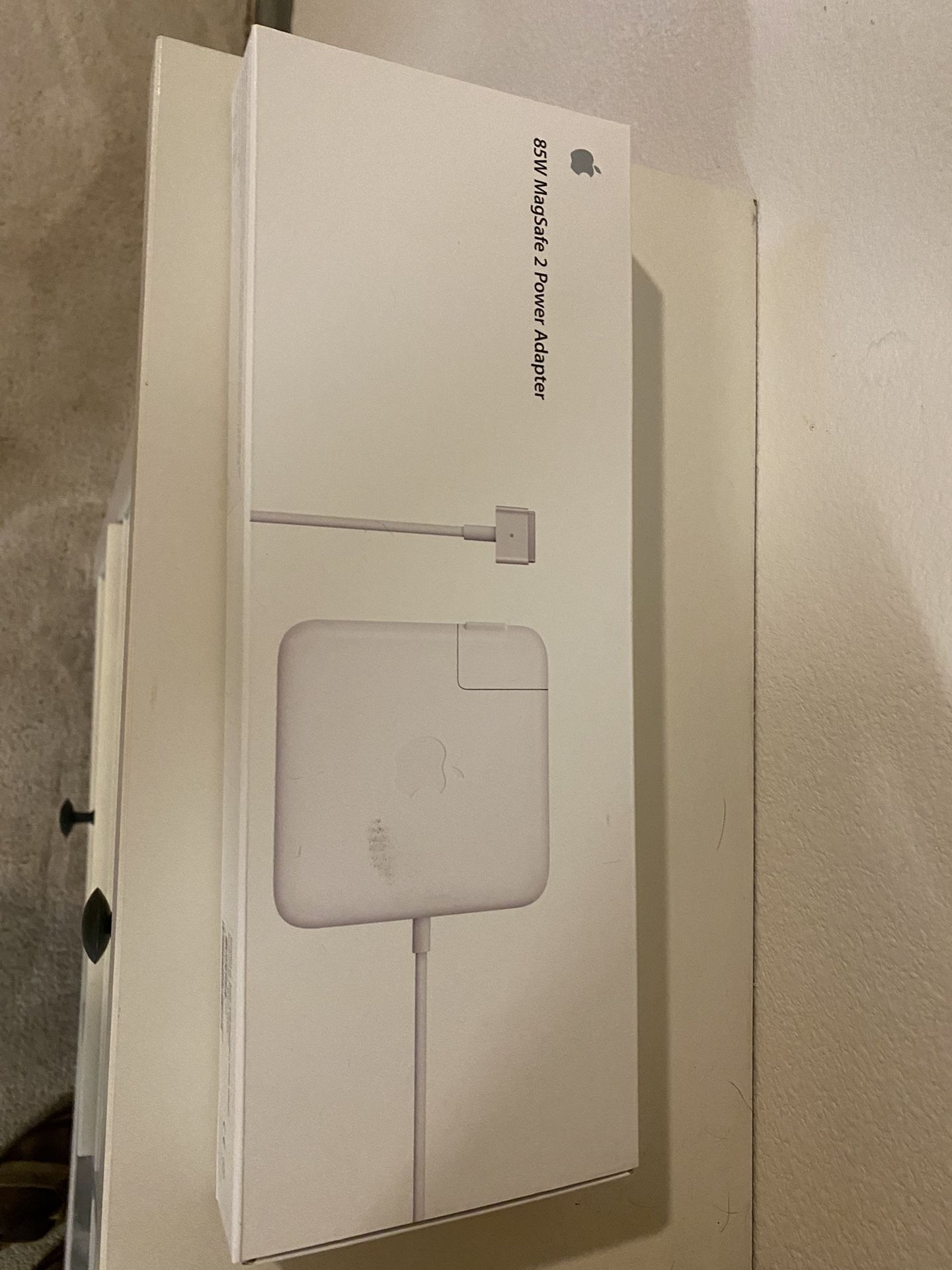 Apple 85w MagSafe 2 Power Adapter