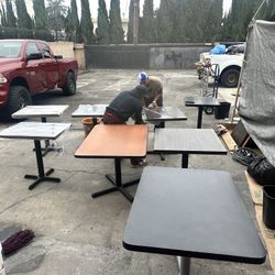 Se Venden 7 Mesas Para Restaurantes