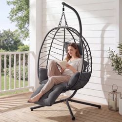 Hanging Chair 