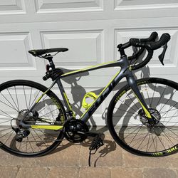 Fuji Supreme Carbon C5 Road Bike