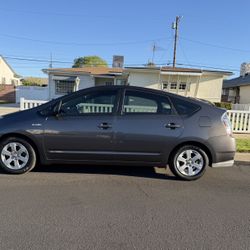 2008 Toyota Prius - NEW HYBRID BATTERY