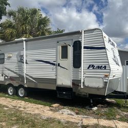 RV 25 Feet 