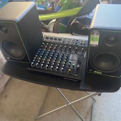 Harbinger Mixer, CR-XBT 5” Speakers