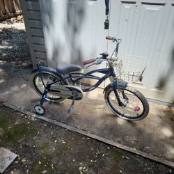 Cute Bike With Training Wheels